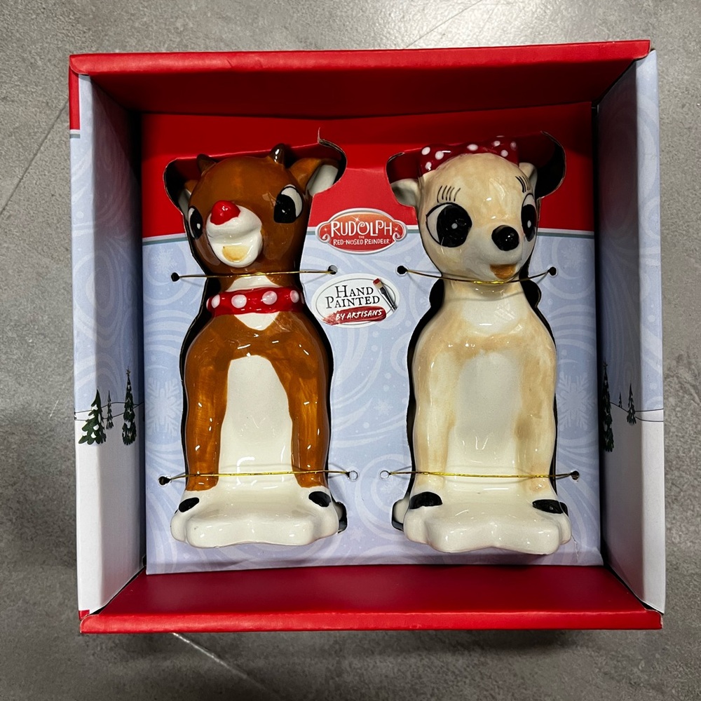 *NEW* Rudolph The Red-Nosed Reindeer Clarice Salt Pepper Shakers Set